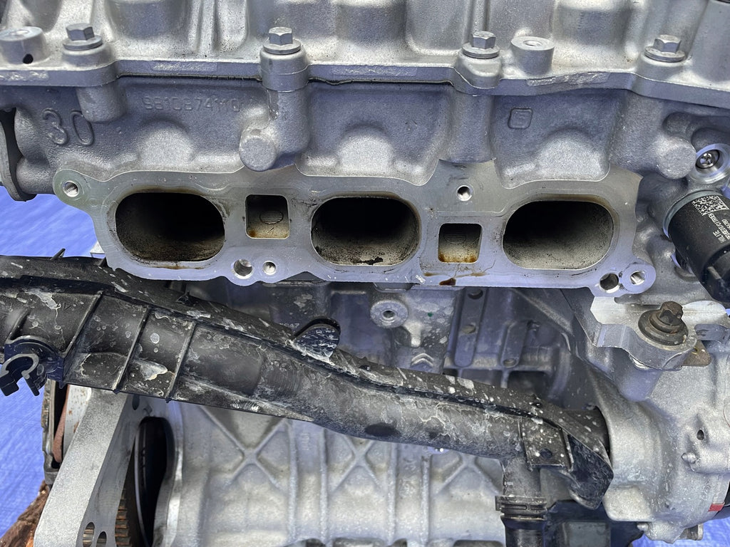 Motor Peugeot 208 II HN05 10Z1AC 1.2 THP 14TKm Benzin Engine Unkomplett