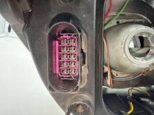 Laden Sie das Bild in den Galerie-Viewer, Frontscheinwerfer Mercedes-Benz Sprinter A9068200961 Links Headlight SCH7932632792hb