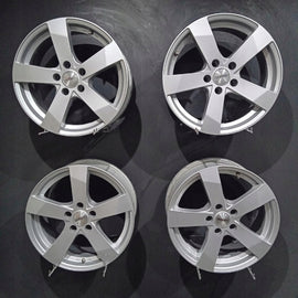 4x Alufelge 17 Zoll 7.5