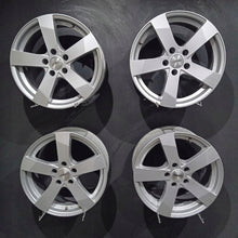 Laden Sie das Bild in den Galerie-Viewer, 4x Alufelge 17 Zoll 7.5" 5x112 35ET Glanz Silber Audi C7 Rim Wheel FEL8229612738rx