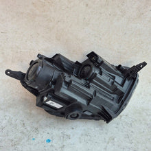 Laden Sie das Bild in den Galerie-Viewer, Frontscheinwerfer Ford Ecosport GN15-13D155-HE Ein Stück (Rechts oder Links) SCH7395230641tk