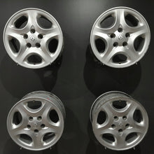 Laden Sie das Bild in den Galerie-Viewer, 4x Alufelge 15 Zoll 6.5" 5x108 50ET Silber Renault Laguna I Rim Wheel FEL9777674947ny