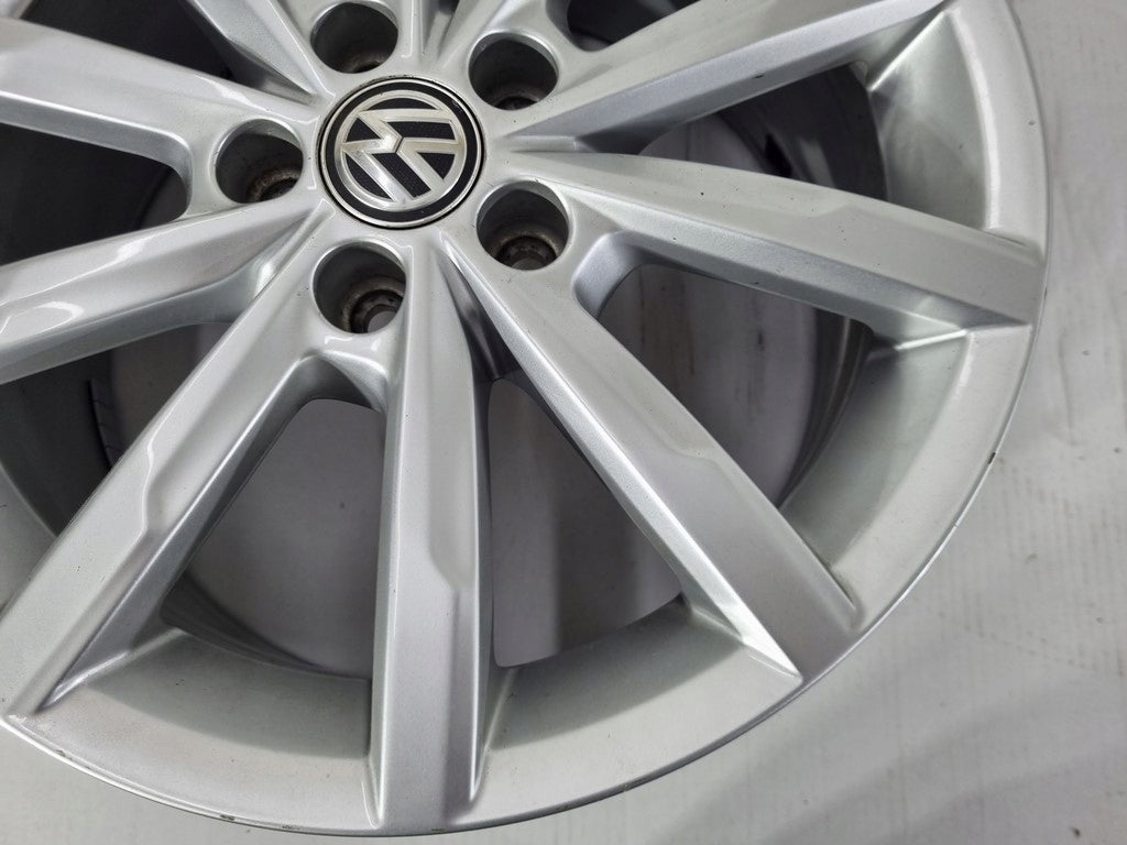1x Alufelge 16 Zoll 7.0" 5x100 46ET Glanz Grau 6C0601025A VW I Rim Wheel FEL4583225319el