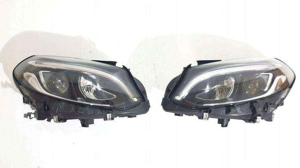 Frontscheinwerfer Mercedes-Benz W246 A2469066901 LED Rechts oder Links