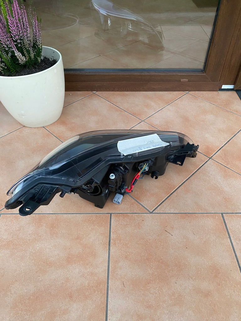 Frontscheinwerfer Toyota Yaris LED Links Scheinwerfer Headlight