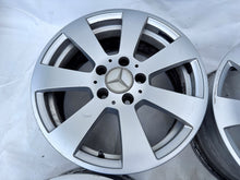 Laden Sie das Bild in den Galerie-Viewer, 4x Alufelge 16 Zoll 7.0" 5x112 43ET Silber Mercedes-Benz W204 Rim Wheel