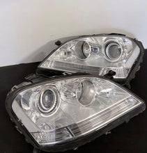 Laden Sie das Bild in den Galerie-Viewer, Frontscheinwerfer Mercedes-Benz W164 A1648205561 Xenon Ein Satz Headlight SCH1088948542kl