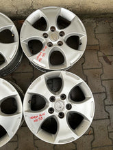 Load image into Gallery viewer, 4x Alufelge 16 Zoll 6.0" 5x114.3 529101P100 Hyundai Ix20 Rim Wheel FEL1884979786my
