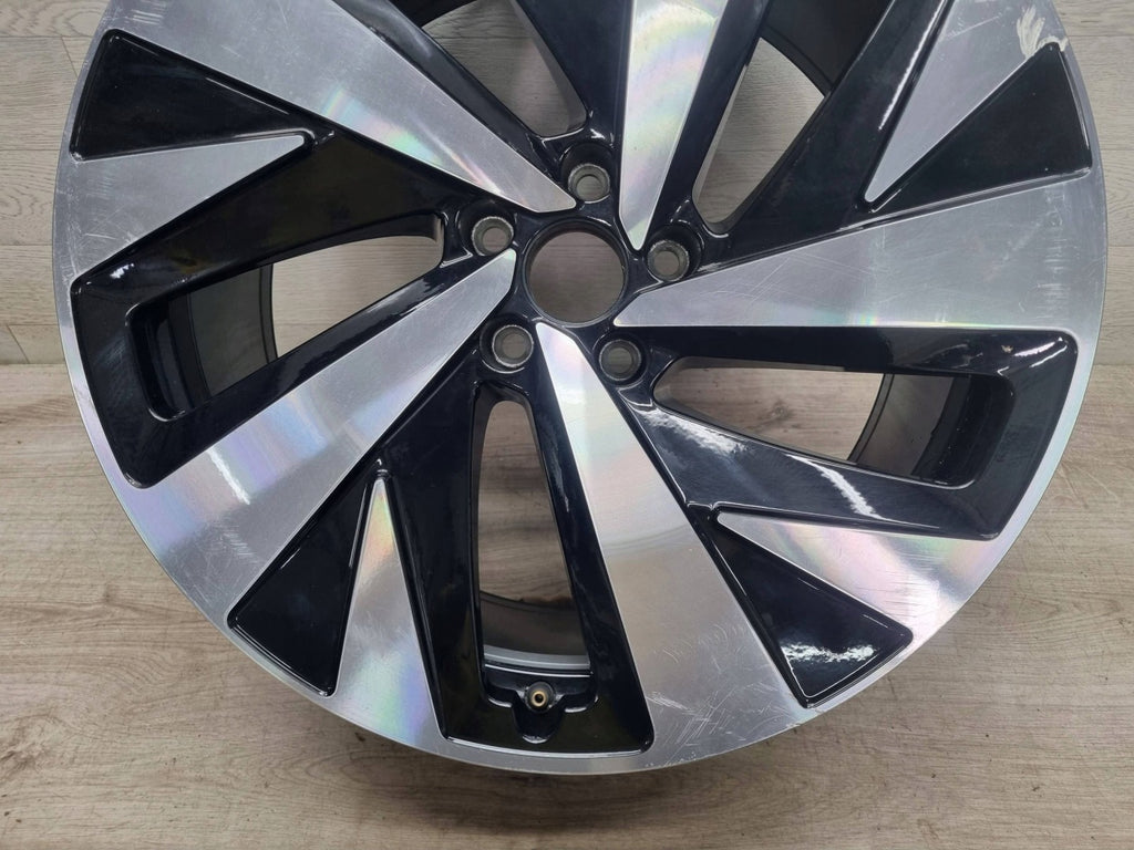 1x Alufelge 20 Zoll 9.0" 5x112 42ET Glanz Silber 11A601025H VW Id.4 Rim Wheel FEL8747485641bq