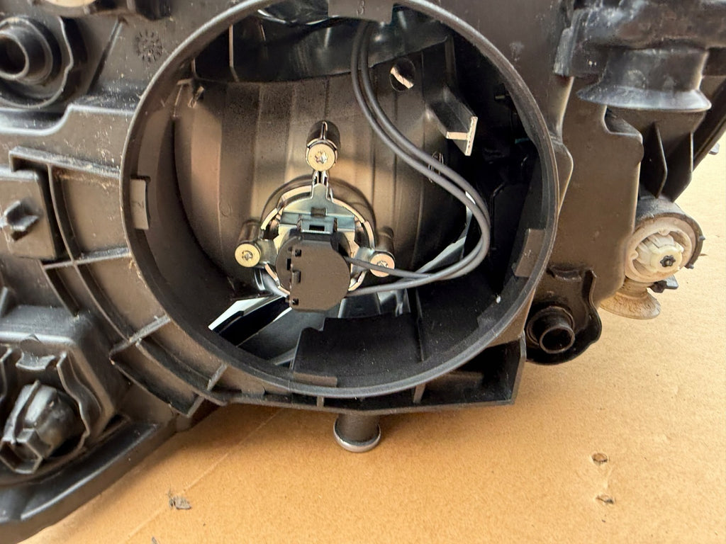 Frontscheinwerfer Mercedes-Benz W247 A2479067600 Rechts Scheinwerfer Headlight SCH4998036632ky