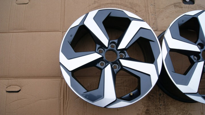 1x Alufelge 18 Zoll 7.5" 5x114.3 45ET Glanz Graphit Mg Qashqai I Rim Wheel FEL7706270096py