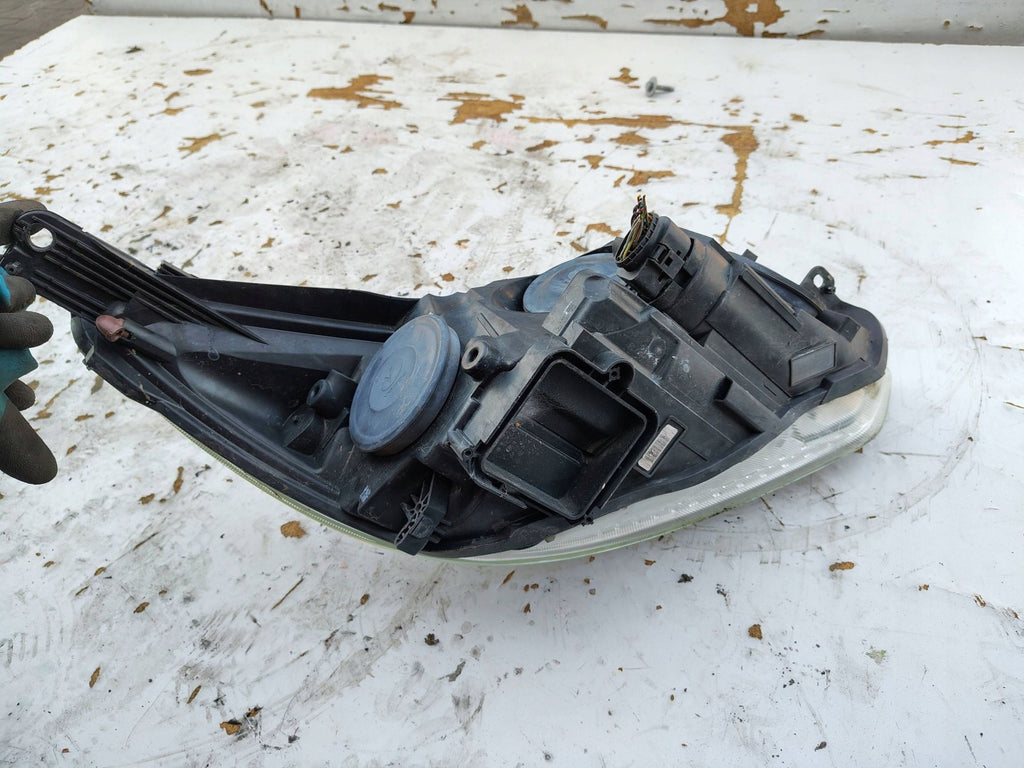 Frontscheinwerfer Ford Focus SKO109901 Links Scheinwerfer Headlight SCH8505036847cr