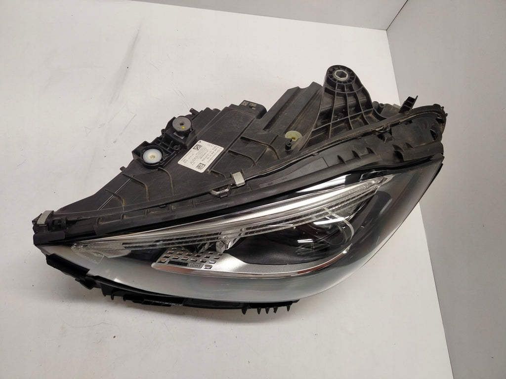 Frontscheinwerfer Mercedes-Benz W206 A2069064703 A2069064803 Ein Satz Headlight SCH4136865828be