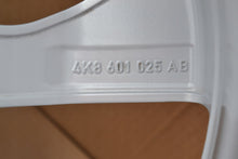 Laden Sie das Bild in den Galerie-Viewer, 1x Alufelge 18 Zoll 8.0" 5x112 26ET Glanz Silber 4K8601025AB Audi A8 A7 FEL1180738239yp