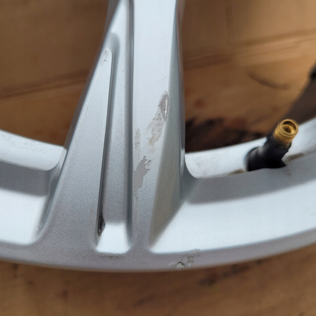 1x Alufelge 17 Zoll 7.5" 5x112 8W0601025 Audi A4 B9 Rim Wheel FEL7039805391wd