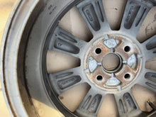 Load image into Gallery viewer, 1x Alufelge 15 Zoll 5.0" 4x100 Mitsubishi Space Star Rim Wheel FEL7182771791ew