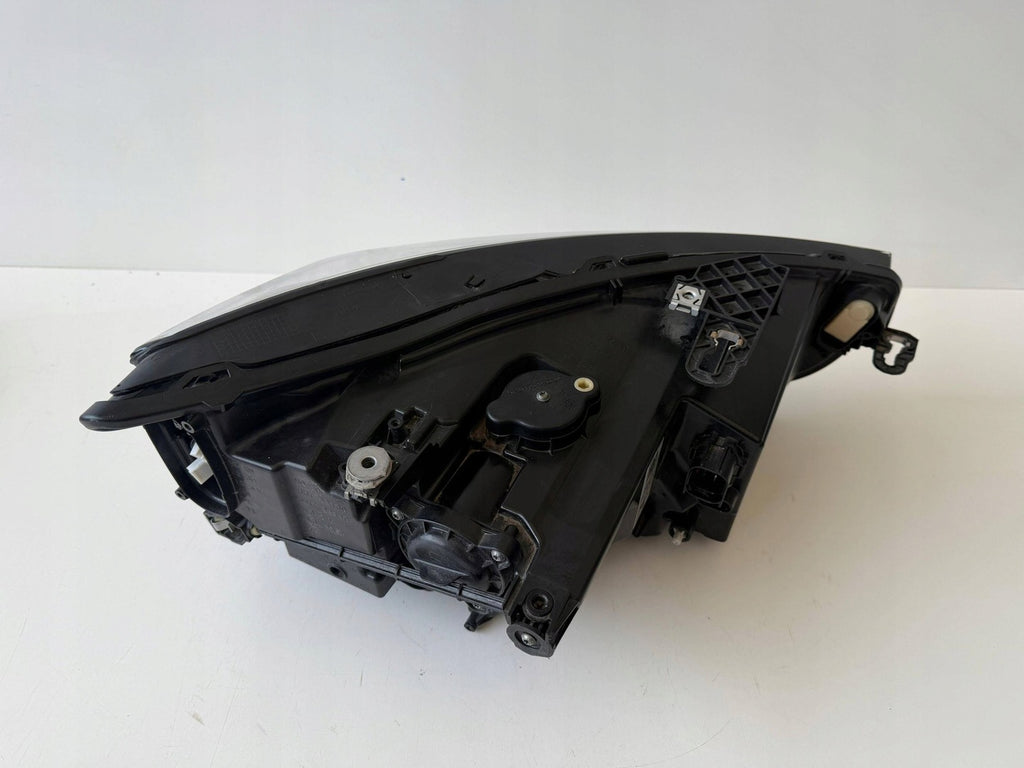 Frontscheinwerfer Seat Leon 5FB941007J LED FALSE Scheinwerfer Headlight SCH3572217156nq