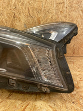 Laden Sie das Bild in den Galerie-Viewer, Frontscheinwerfer Mercedes-Benz Cla A1179065100 A1179065200 Xenon Ein Satz SCH7449817837yz
