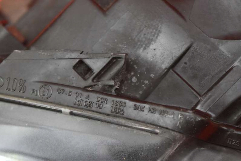 Frontscheinwerfer VW Jetta 1K6941031 Xenon Links Scheinwerfer Headlight SCH8455353353jl