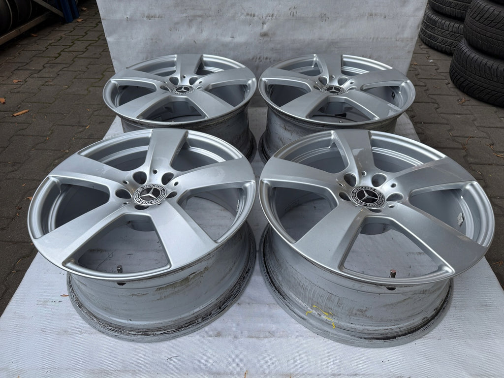 4x Alufelge 18 Zoll 8.5" 5x112 48ET Glanz Silber A2124011302 Mercedes-Benz