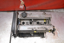 Laden Sie das Bild in den Galerie-Viewer, Motor Mitsubishi Outlander I 4G63 2.0 136PS 2001 Benzin Engine Unkomplett MOT3772918206ms