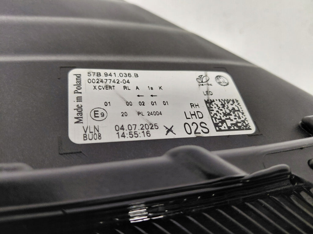 Frontscheinwerfer Skoda Karoq 57B941036B Full LED Rechts Scheinwerfer Headlight SCH2120859950hr