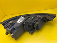 Load image into Gallery viewer, Frontscheinwerfer Audi A1 8XA941005 Xenon Ein Stück (Rechts oder Links)