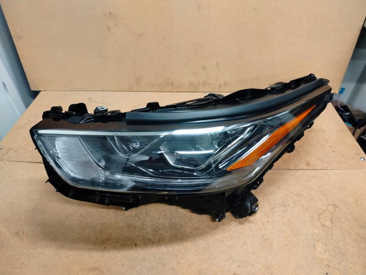 Frontscheinwerfer Toyota Highlander 10100-8A06K Full LED Ein Satz Headlight SCH1526839109bl