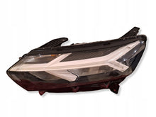 Laden Sie das Bild in den Galerie-Viewer, Frontscheinwerfer Dacia Sandero III 260602561R Links Scheinwerfer Headlight SCH8071065638sl