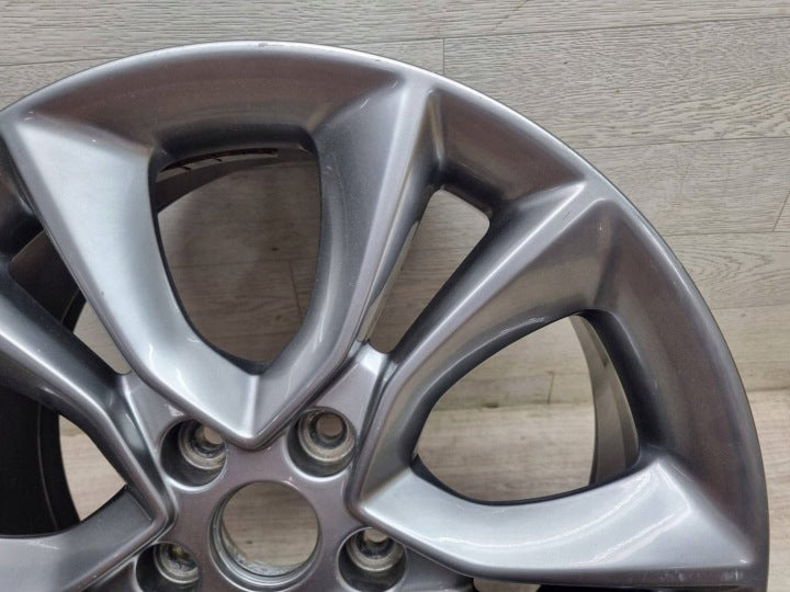 1x Alufelge 18 Zoll 5x114.3 529102V850 Hyundai Veloster Rim Wheel FEL7583598673tp