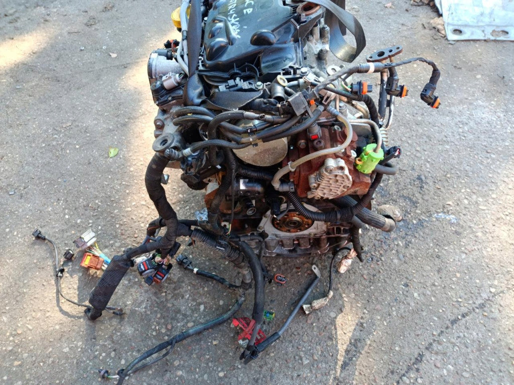 Motor Renault Laguna I Espace IV M9RT750 2.0 DCI 130PS 2010 Diesel Unkomplett