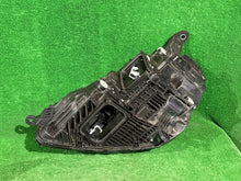 Load image into Gallery viewer, Frontscheinwerfer Mercedes-Benz Gle A1679067804 LED Rechts Headlight SCH4703185476dl