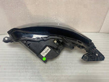 Laden Sie das Bild in den Galerie-Viewer, Frontscheinwerfer Peugeot 208 I 9841641980 Full LED Rechts Headlight SCH9073093425tr