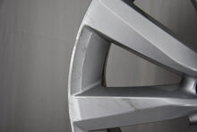Load image into Gallery viewer, 1x Alufelge 17 Zoll 7.0" 5x112 43ET Glanz Silber 5N0601025AH VW Tiguan Rim Wheel FEL2295746758ah