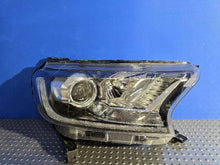 Laden Sie das Bild in den Galerie-Viewer, Frontscheinwerfer Ford Ranger JB3B-13D154 Xenon Rechts Scheinwerfer Headlight SCH7499462475dr