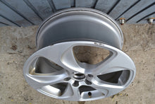 Load image into Gallery viewer, 1x Alufelge 18 Zoll 7.5&quot; 5x112 51ET Glanz 8V0601025K Audi B9 Rim Wheel