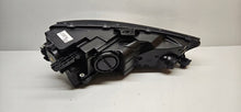 Laden Sie das Bild in den Galerie-Viewer, Frontscheinwerfer Audi A4 B9 8W0941005 Xenon Links Scheinwerfer Headlight SCH3263420461mn