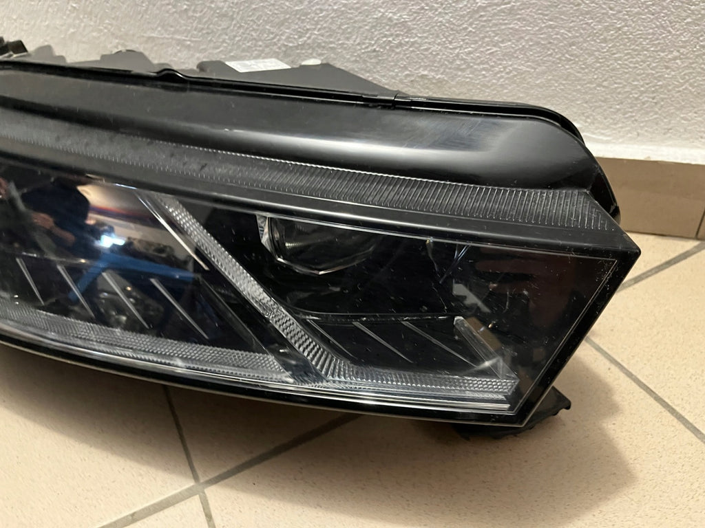 Frontscheinwerfer Skoda Octavia IV 992941572CJ Rechts Scheinwerfer Headlight SCH9354625350zi