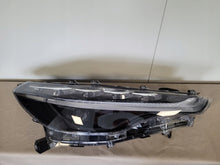 Laden Sie das Bild in den Galerie-Viewer, Frontscheinwerfer Toyota Corolla Rechts Scheinwerfer Headlight SCH8333299791qw