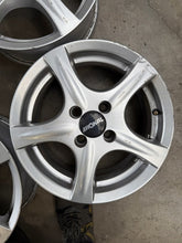 Laden Sie das Bild in den Galerie-Viewer, 4x Alufelge 14 Zoll 6.0" 4x100 38ET Glanz Silber Rim Wheel FEL4128476453jm
