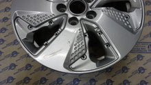 Laden Sie das Bild in den Galerie-Viewer, 1x Alufelge 17 Zoll 7.0" 5x114.3 50ET 52910-K4000 Hyundai Kona Rim Wheel FEL3751032918rk