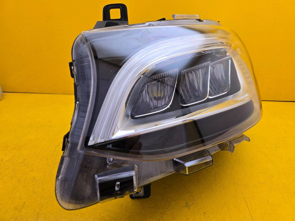 Frontscheinwerfer Mercedes-Benz Sprinter A9109067100 LED Links Headlight SCH4629068454vz