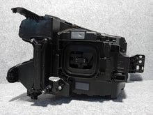 Laden Sie das Bild in den Galerie-Viewer, Frontscheinwerfer Citroën C5 Aircross 9845356280 LED Links Headlight