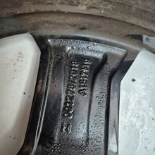 Load image into Gallery viewer, 1x Alufelge 17 Zoll 6.5" 5x112 83A601025AL Audi Q3 Rim Wheel FEL2818490045se