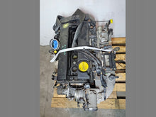 Laden Sie das Bild in den Galerie-Viewer, Motor Opel Corsa D Z16LER 1.6 192PS 141kW Benzin Engine Unkomplett MOT8784360594py