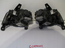 Laden Sie das Bild in den Galerie-Viewer, Frontscheinwerfer Jeep Grand Cherokee I M167608 Rechts Scheinwerfer Headlight SCH1542594531wf