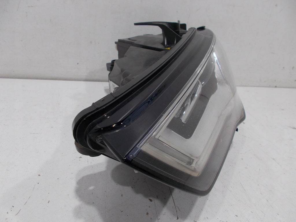 Frontscheinwerfer Audi A3 8V0941005 1EL010740-21 Xenon Links Headlight