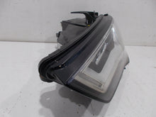 Laden Sie das Bild in den Galerie-Viewer, Frontscheinwerfer Audi A3 8V0941005 1EL010740-21 Xenon Links Headlight