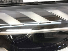 Laden Sie das Bild in den Galerie-Viewer, Frontscheinwerfer Audi A4 B9 8W0941034D Rechts Scheinwerfer Headlight