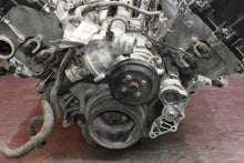 Laden Sie das Bild in den Galerie-Viewer, Motor BMW E63 N62B44 4.4 333PS 2003 Benzin Engine Unkomplett